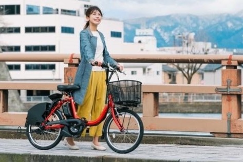 福井駅から足羽神社へは、電動アシスト付き自転車の「ふくチャリ」で！