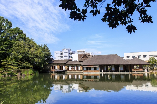 名称 養浩館庭園