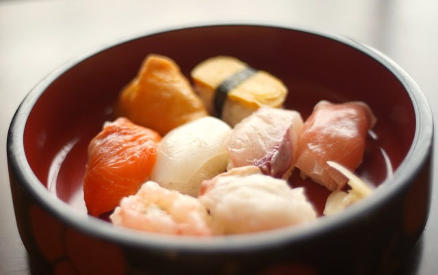 老主人の心意気が染みた寿司を食べるの巻