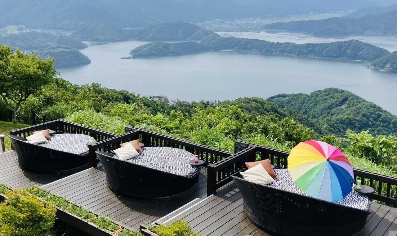 レインボーライン山頂公園~三方五湖に浮かぶ天空のテラス~